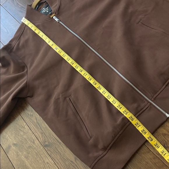 HOUSTON WHITE x Target Unisex Brown Zip-Up Bomber Jacket Size Large Lined - Picture 4 of 14